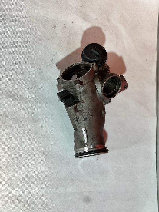 Tubulatura cu actuator BMW 3.0 d N57 BMW 6 F16