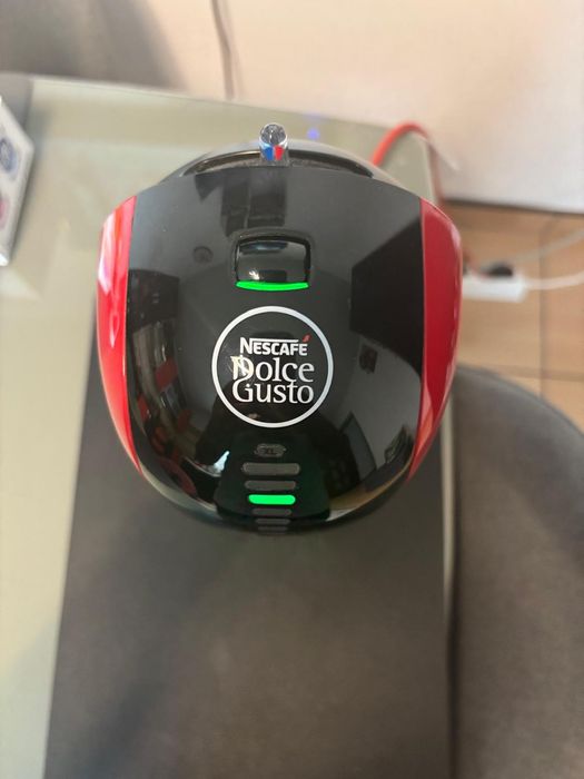 Aparat pentru cafea Nescafe Picollo.