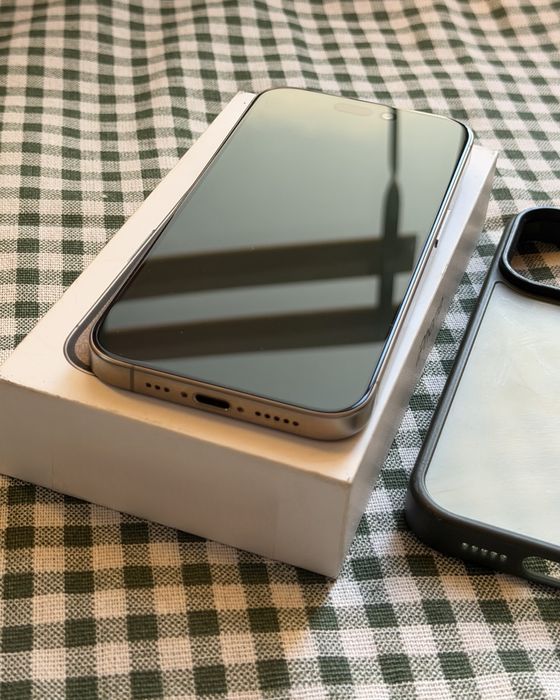 IPhone 15 PRO, 128GB, natural Titanium