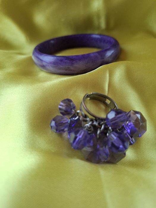 Brățară agat mov interior 6.5 cm latime 1 cm și inel reglabil cristal