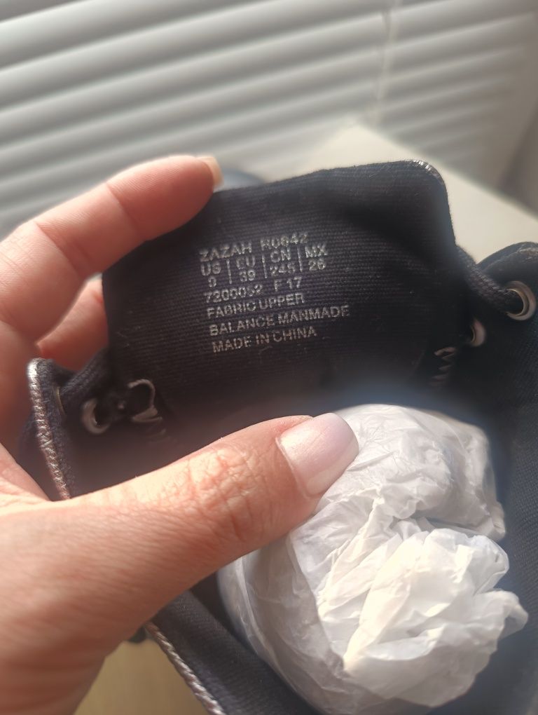 Calvin Klein оригинални 39 номер