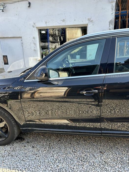 Usa Stanga Fata AUDI Q5 2008 - 2015 SUV 4 Usi NEGRU (1331)