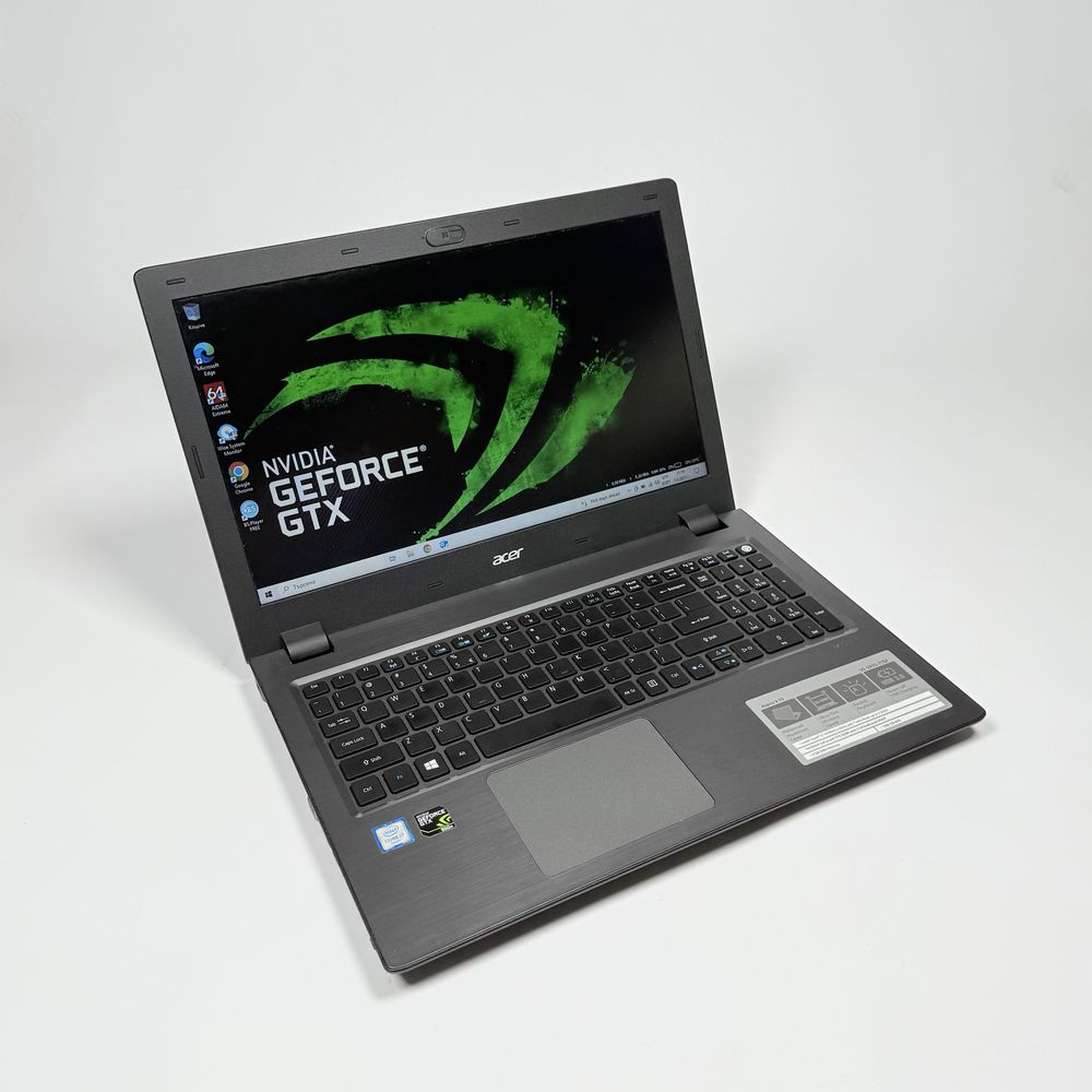 Acer V15/i7-6700HQ/NVIDIA GTX 950/12GB RAM/256GB NVMe+1TB/Подсветка