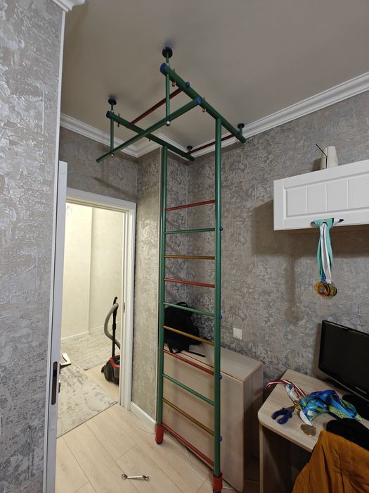 детский турник для детей и детских комнат