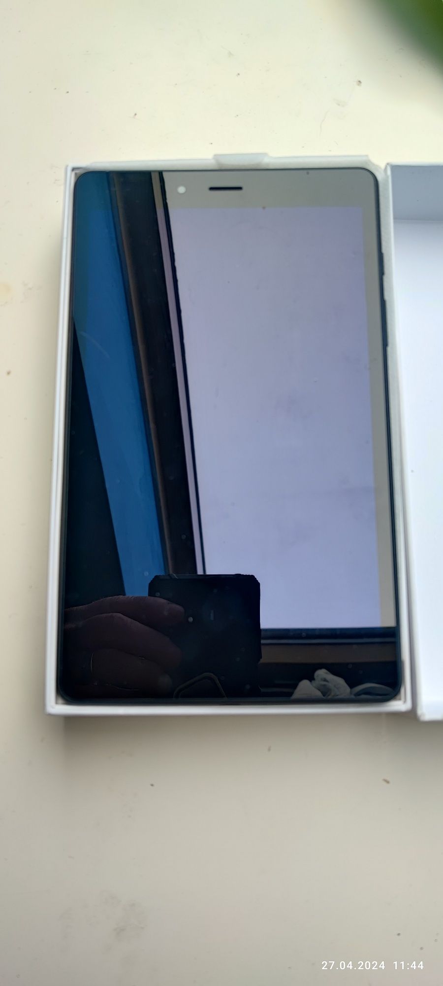 Пълен комплект, малко ползван Таблет Samsung Galaxy Tab A
