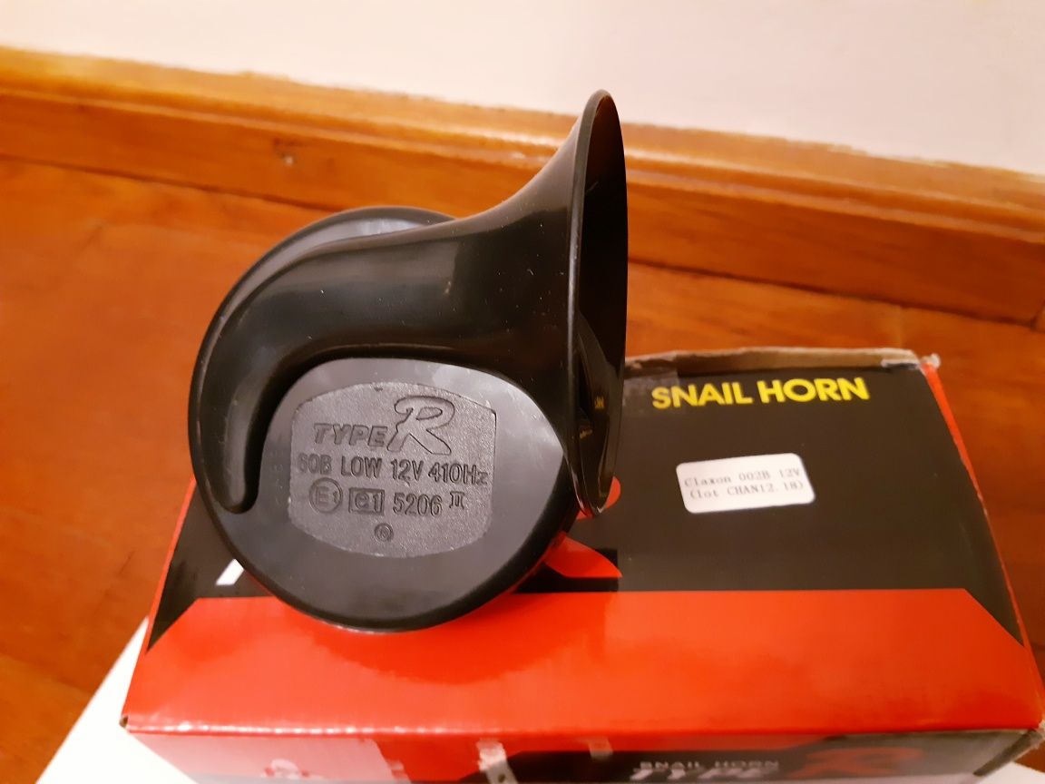ClaxonSnail horn accesoriu12V NOU Nefolosit