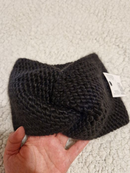 Bentita H&M noua cu eticheta