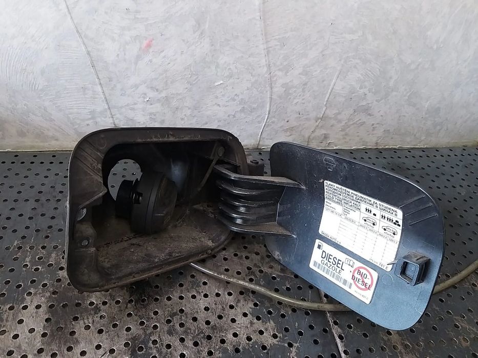Capac usita rezervor cu buson skoda superb 2 3t facelift 1k0010497c