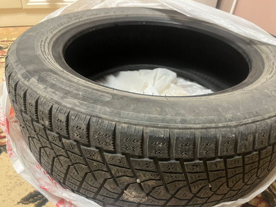 Шины зимние 235/55/R 18