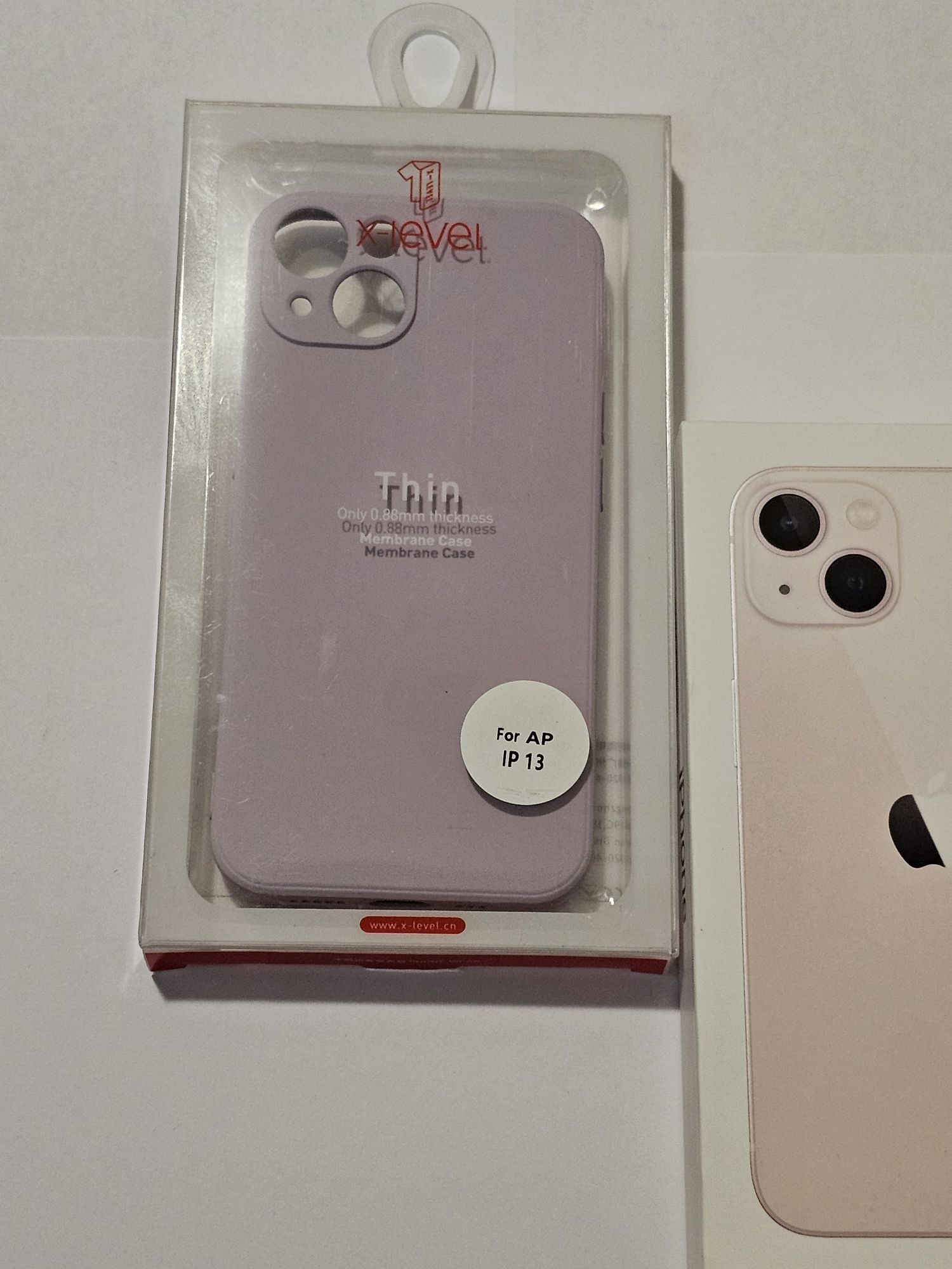 Iphone 13, Pink, 12 luni garanție, 128gb, sigilat, liber de retea
Husa