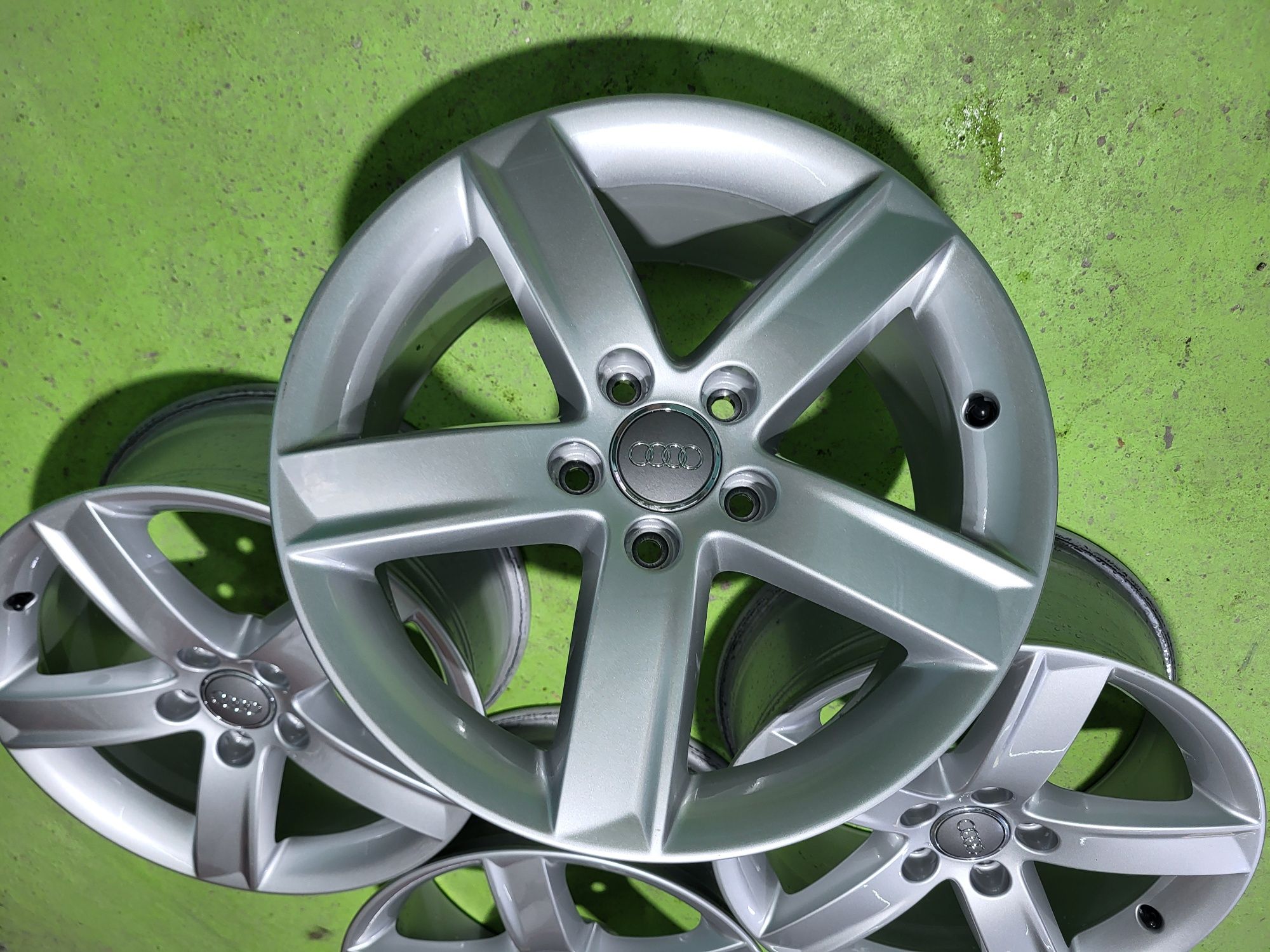 17 5x112 Vw Golf 5 6 7 Skoda Audi A3 A4 5х112