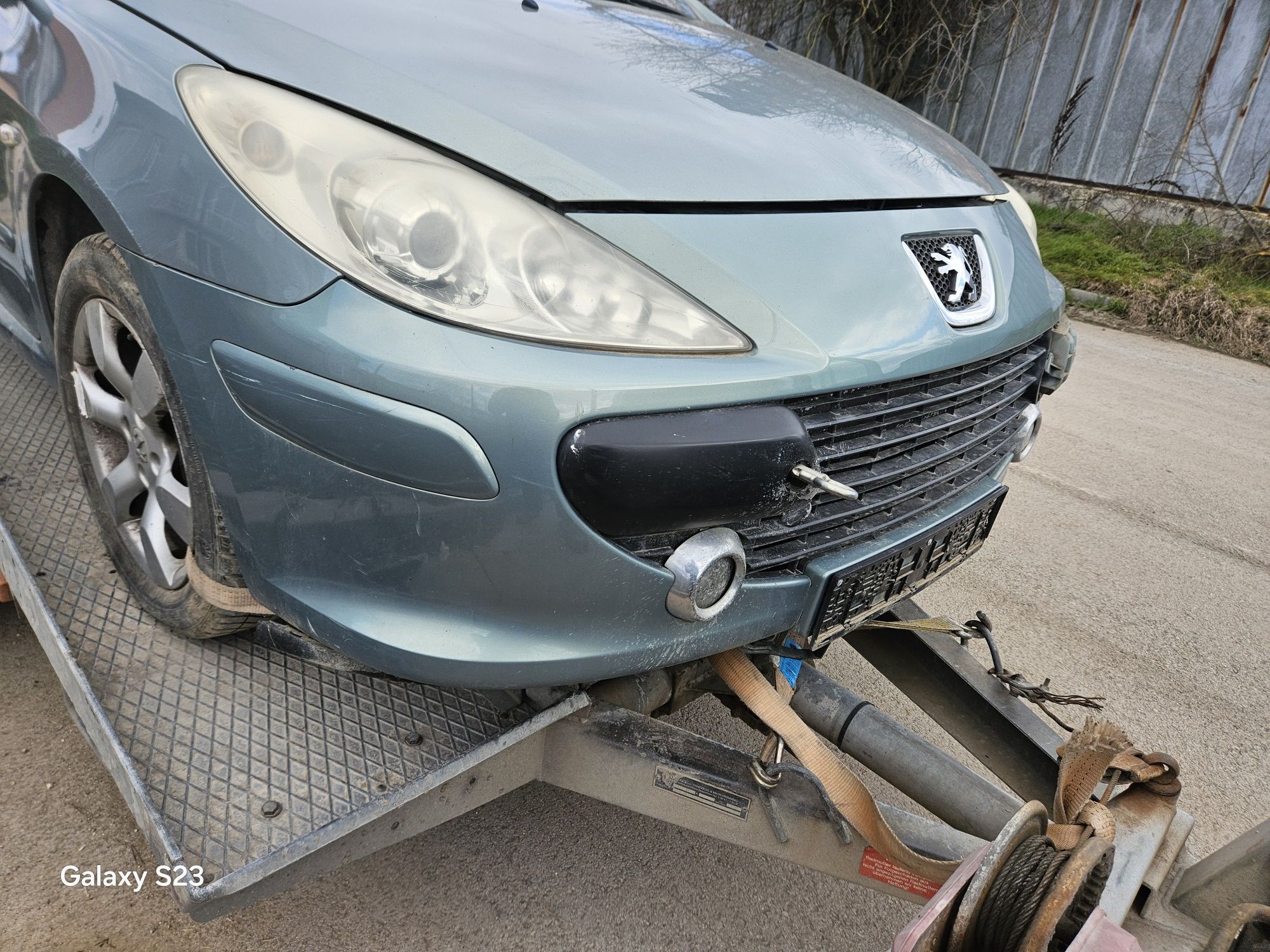 Peugeot 307 Combi 2.0 136 к.с. бензин.На части