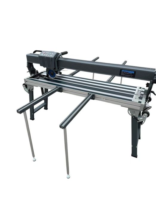 Машина за водно рязане CYP D135