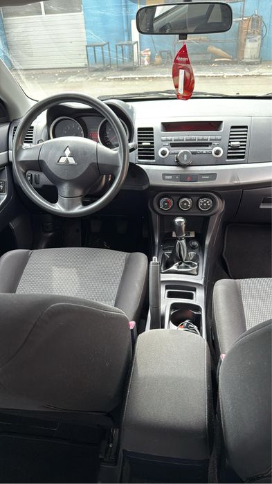 Vand Mitsubishi Lancer