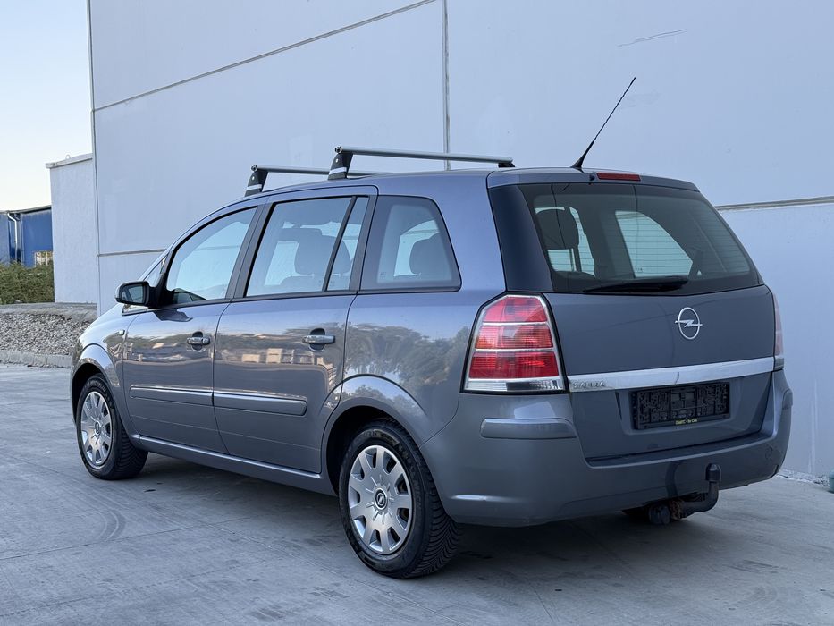 Opel Zafira 1.6 Benzina fab.2007  ** 7 LOCURI ** ADUS AZI ** IMPECABIL