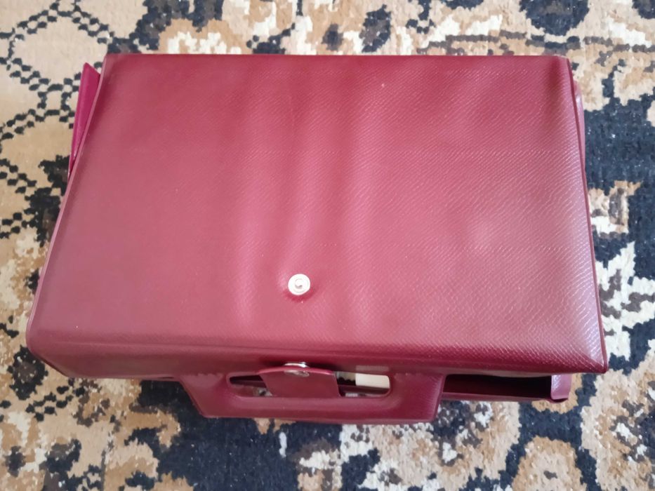 Стари руски (съветски) електрически щипки за коса и  ретро сешоар