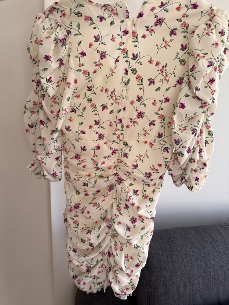 Missguided рокля с цветя, Missguided Playboy