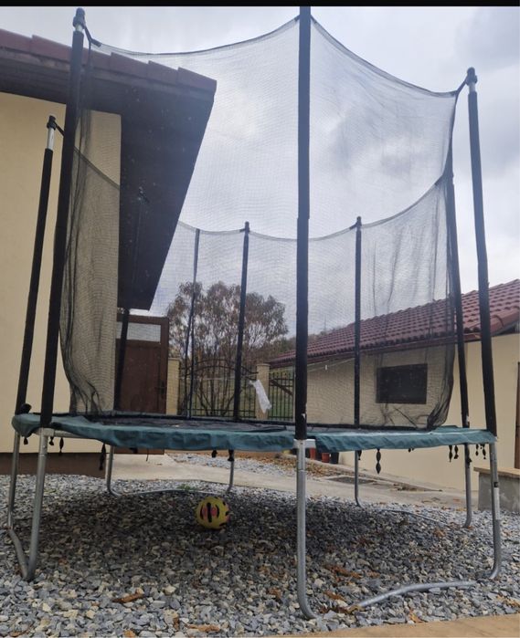 Trambulina copii, putin folosita