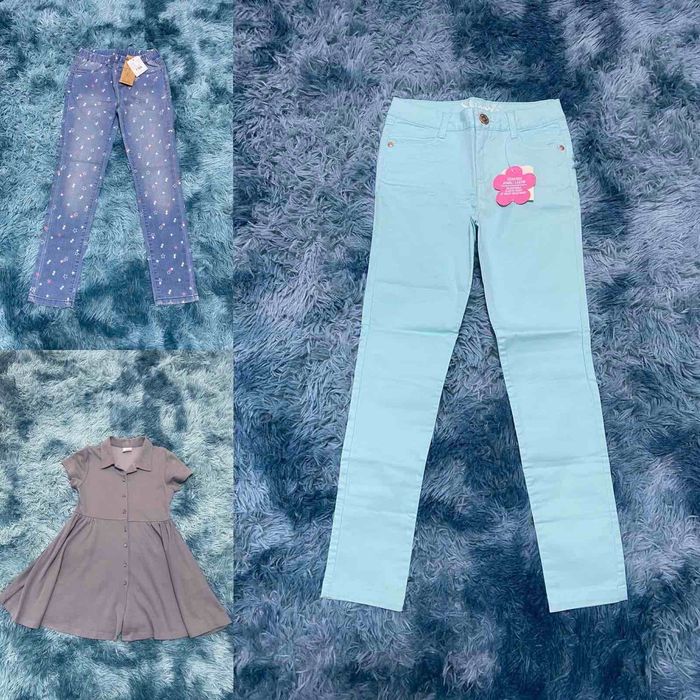 Лот за момиче . Ново дънки / панталони LC Waikiki. Рокля Zara.