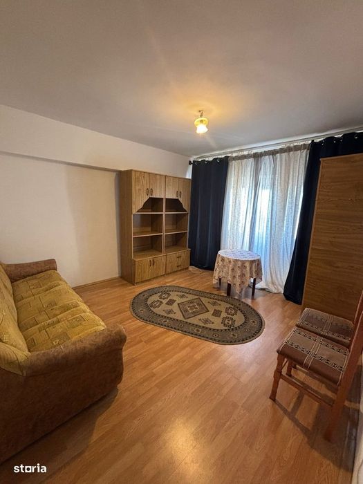 De inchiriat garsoniera mobilata și utilata Pret 200e