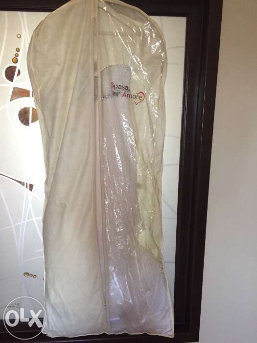 Vand rochie mireasa+accesorii originale