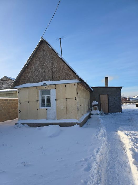 Продается 2 комнатный дом район Восточный левый!