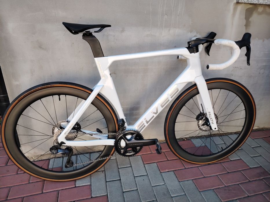 Cursiera Shimano di 2, Full carbon,Ultegra 2x12-model nou