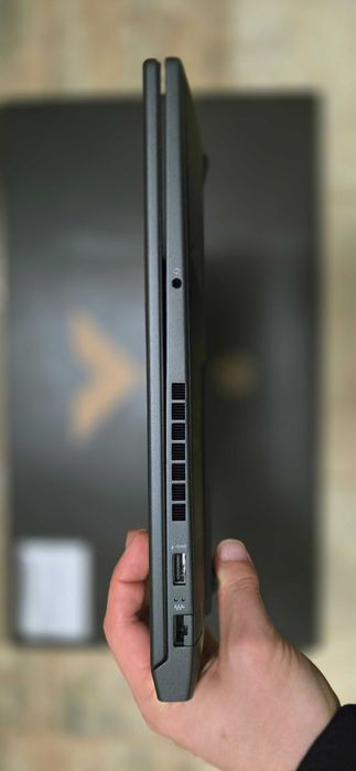 Лаптоп HP Victus 16-s0000nu 1TB | 32Ram | RTX 4060 | Ryzen 7 7840HS