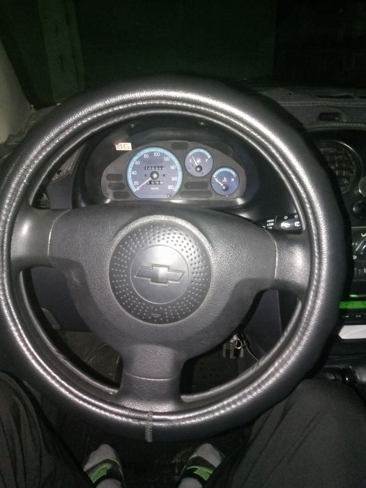 Продаётся матиз автомат каробка 2013 год хорошом состояние на бензине