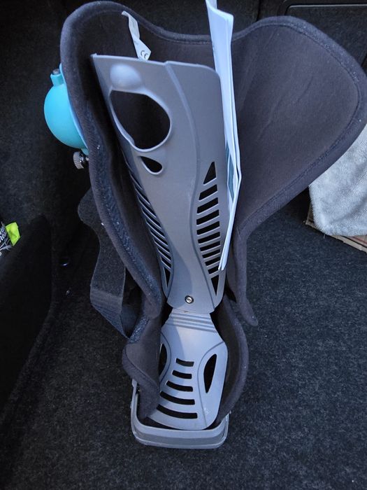 Vând orteza Air walker