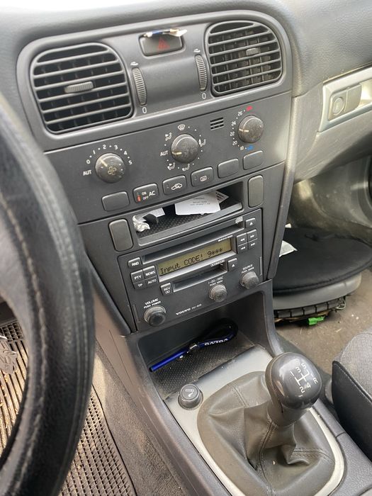 Вовло в40 1.9 на части