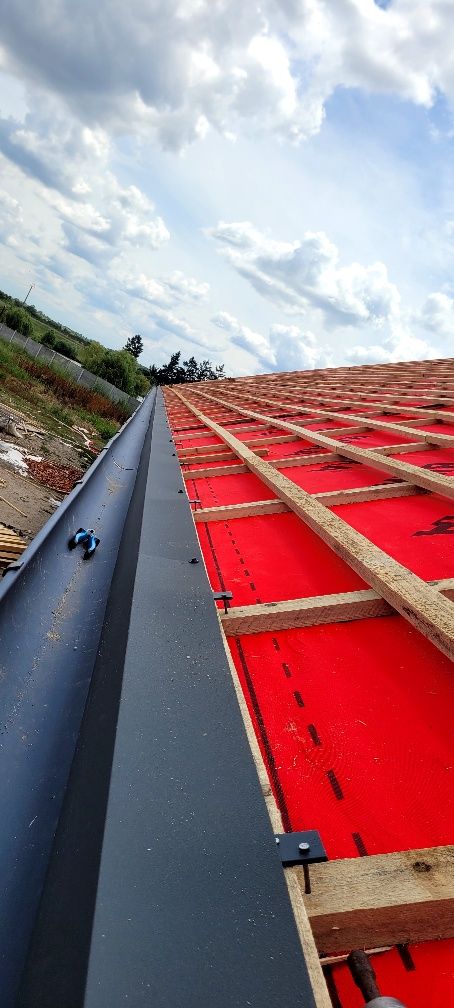 Renovăm Acoperișuri si reparatii de urgența