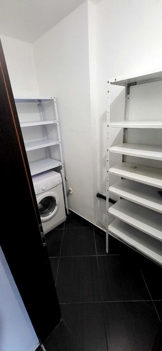 Собственик дава под наем обзаведен двустаен южно изложение