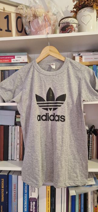 Vand tricou Adidas
