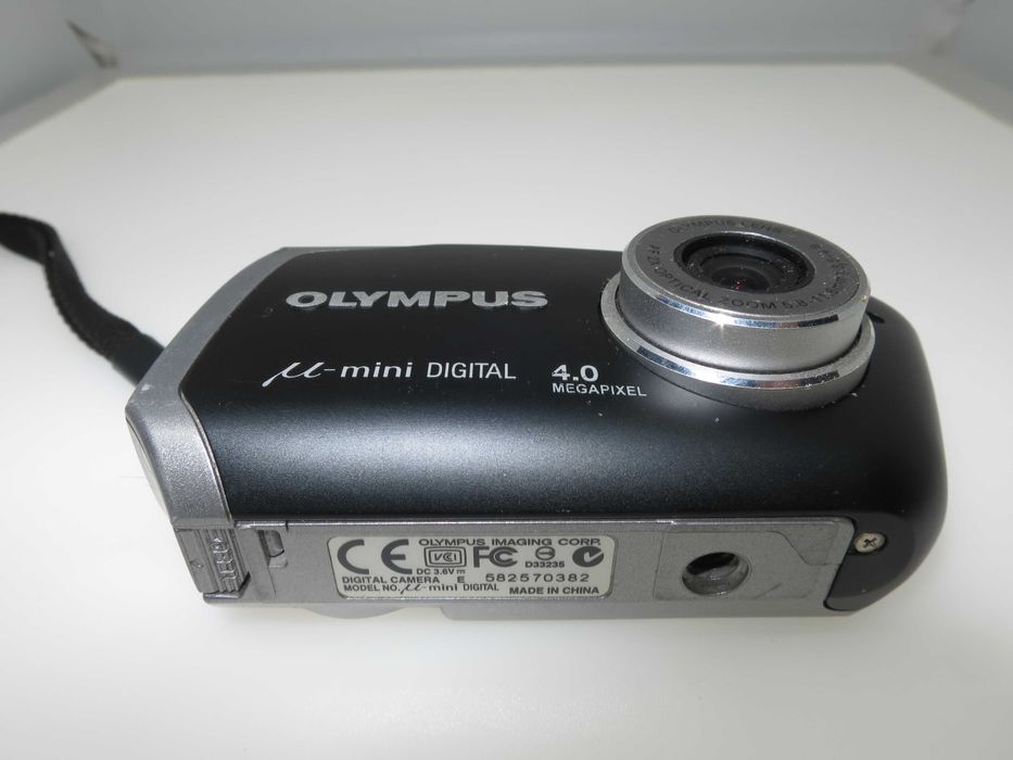 Olympus M mini digital 4mp ретро мини камера цифров фотоапарат 1gb XD