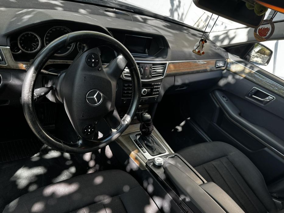 Mercedes E220 CDI