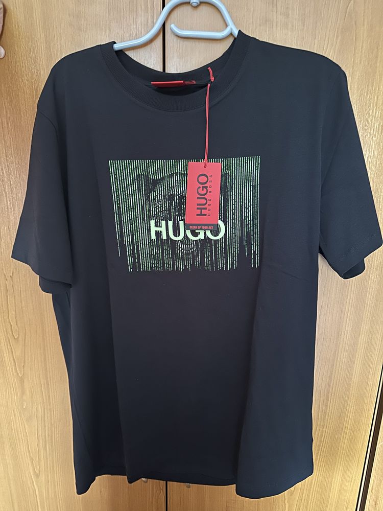 Tricou Hugo marimea L original