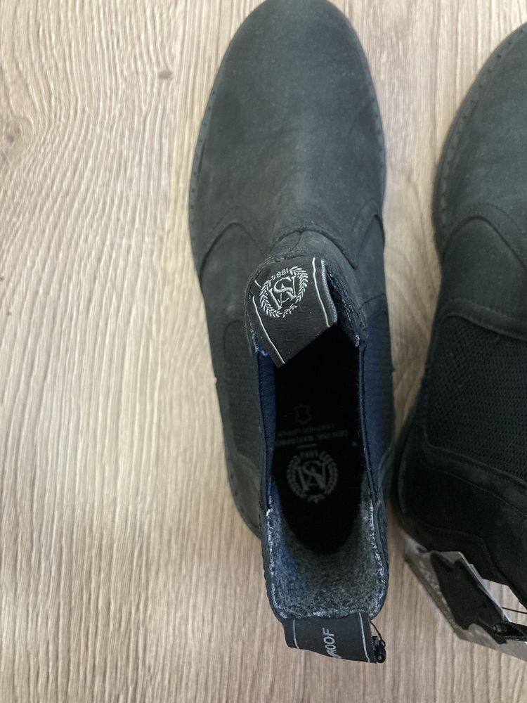 Vand Black boots M&S