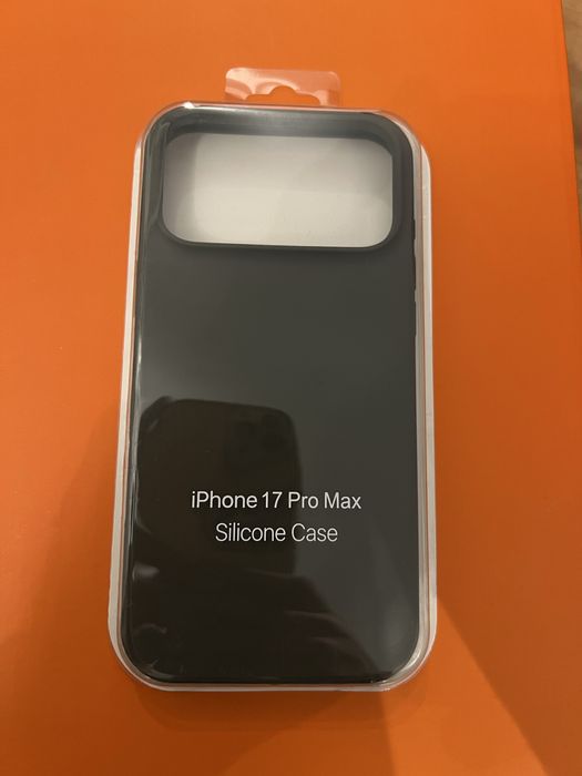 Huse iphone 17 pro max sigilate