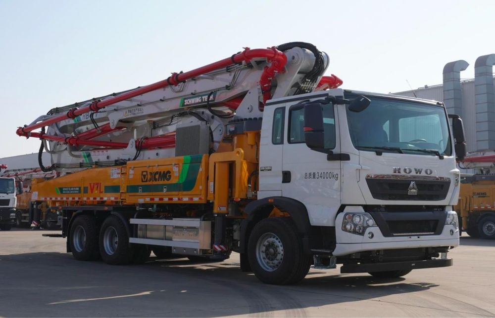 Автобетононасос XCMG XS47