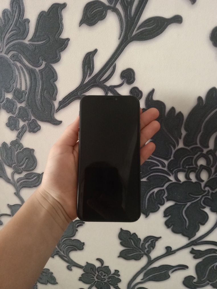 iPhone 10 простой