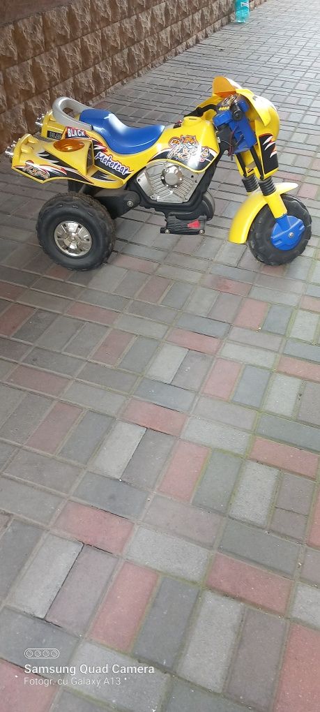 Vând motor electric pentru copii