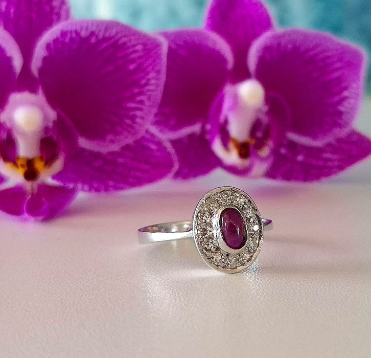 Inel din aur de 14K cu rubin si diamante naturale