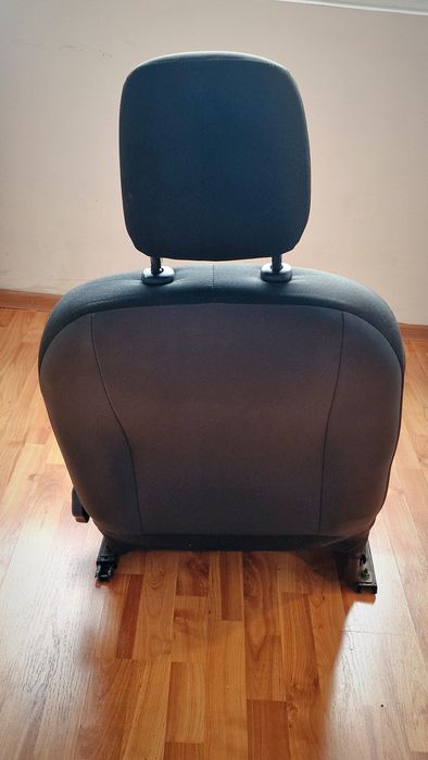 Scaun pasager dreapta față – Dacia Logan 2018