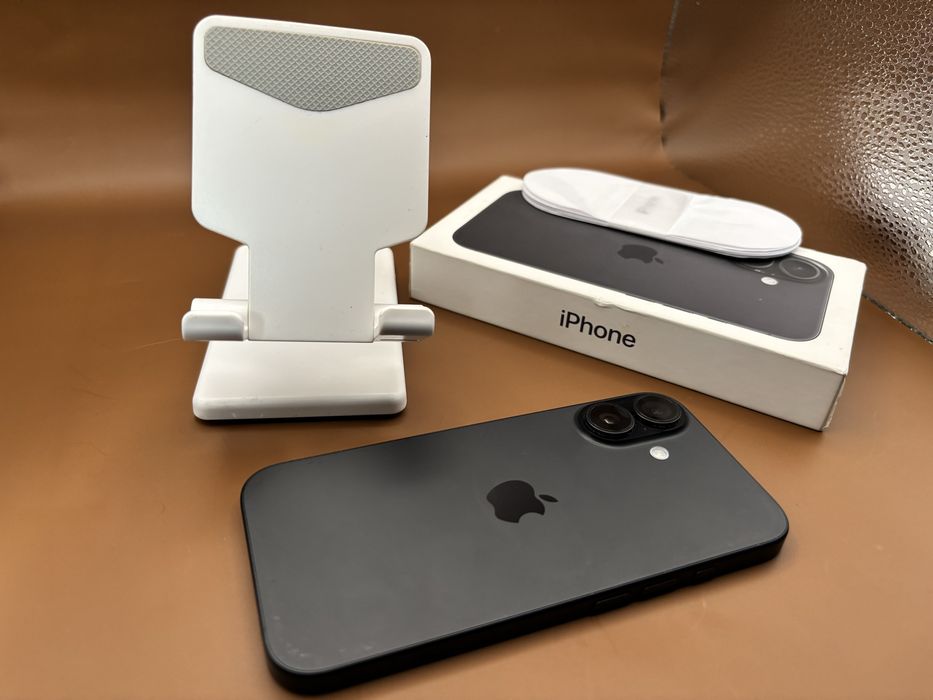 iPhone 16 Black 128GB impecabil