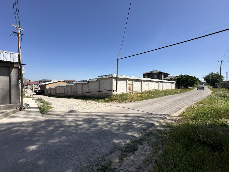 2 та Йер сотилади 8 сотихдан йонма йон угловой