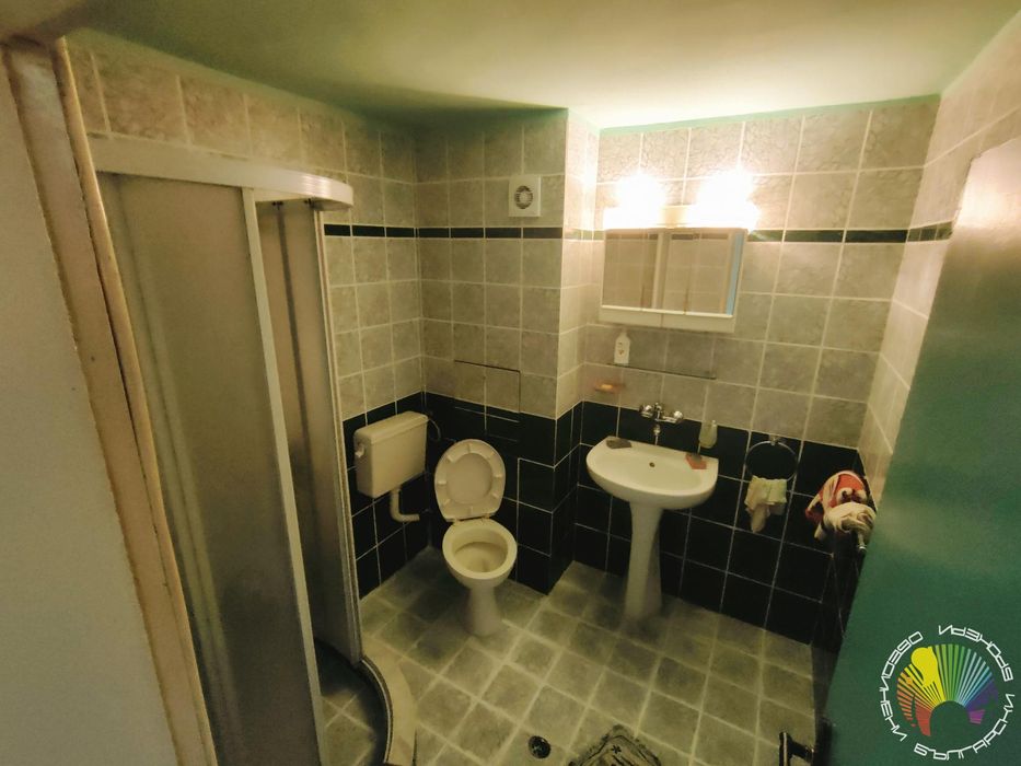 Дава се под наем Тристаен апартамент в Бургас, Братя Миладинови - 100 кв.м за 510 € - Снимка #11