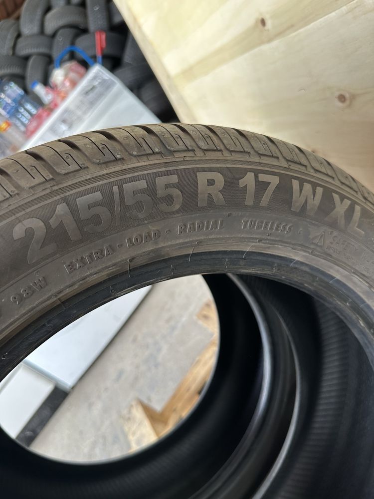 Гуми 215/55/17 SEMPERIT дот 22