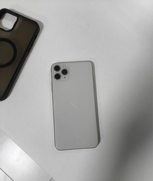 Iphone 11 pro max 64 gb 74 % емкость торг