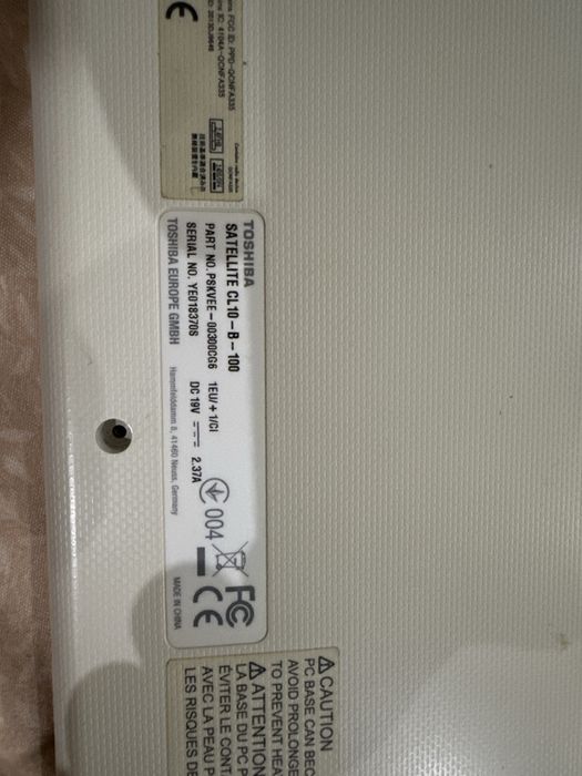 Toshiba satellite cl 10-b-100